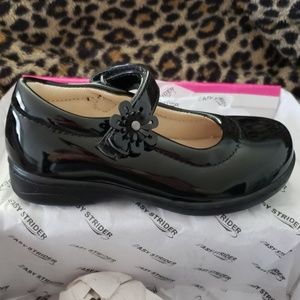Black easy strider patent Mary Janes
